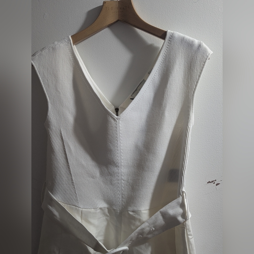 Ted Baker Tabbiaa white off the shoulder wide leg jumpsuit. Sz 3 - Picture 7 of 16